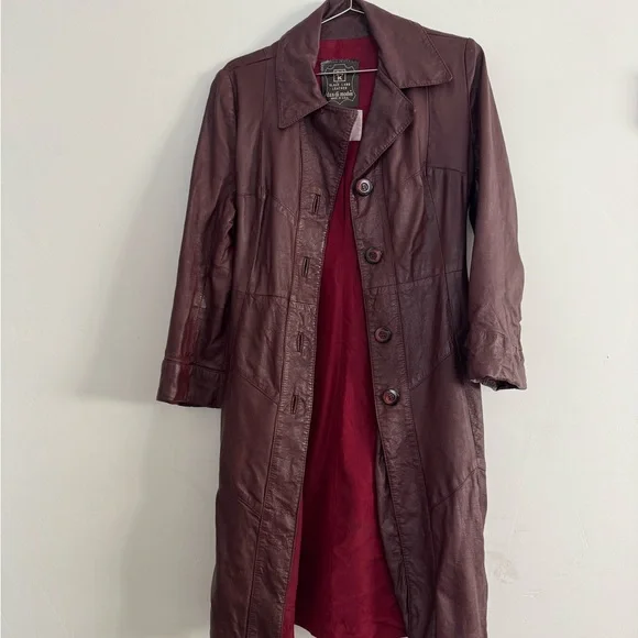 Women's burgundy Leather Trench Coat - Picture 1 of 3